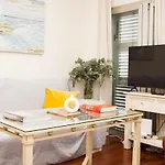 Charming Apartment With Pool And Garage